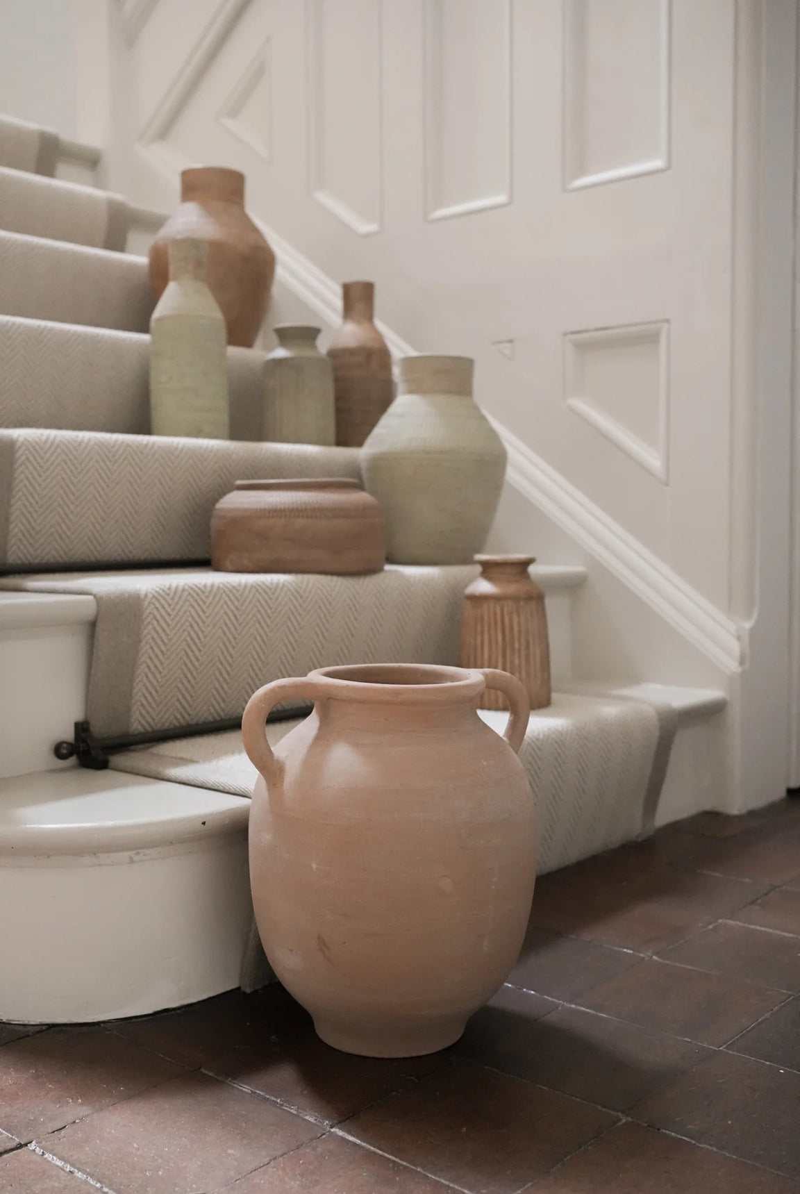 Elga Terracotta Urn