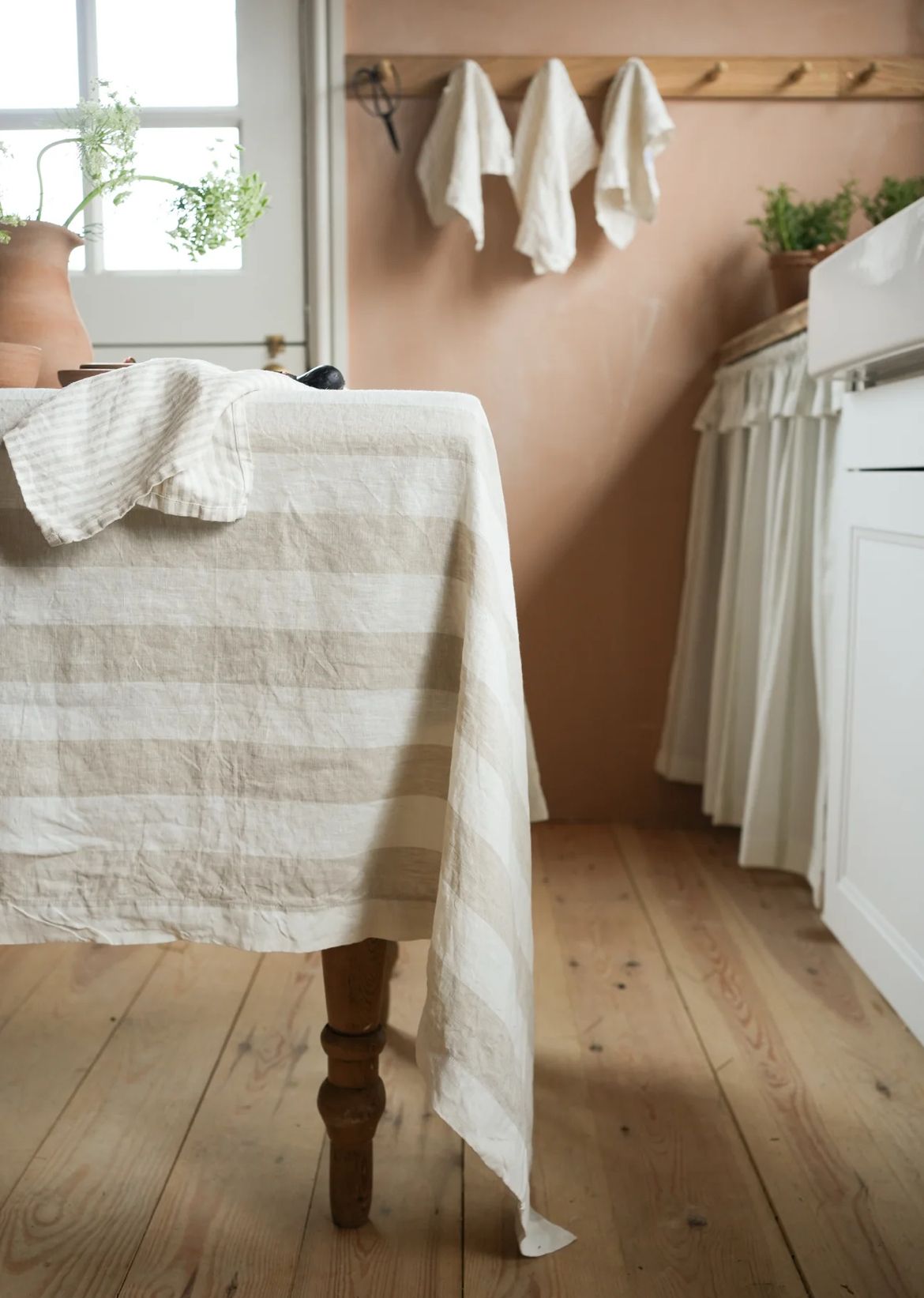 Provence Wide Stripe Tablecloth - Natural Stripe 140 x 240cm